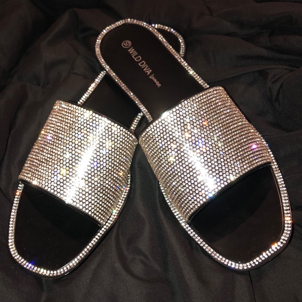 Beautiful black bling jelly slides